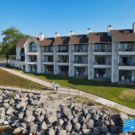105 Edgewater Inn تشارليفويكس المظهر الخارجي الصورة